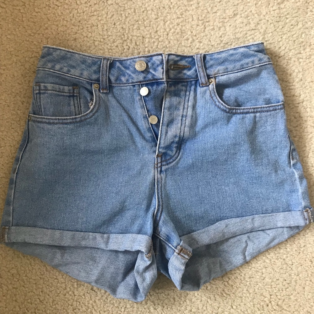 High waisted jean shorts